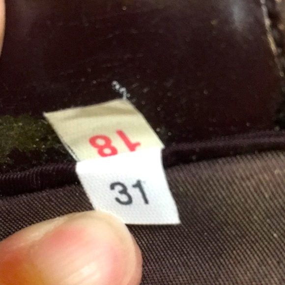 Vintage Authentic Prada Tessuto Nylon Crossbody Bag in Dark Plum/Brown - Picture 5 of 12